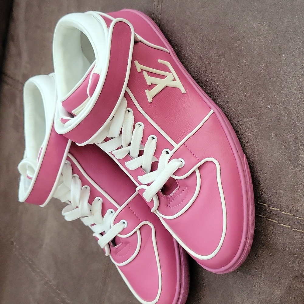 Louis Vuitton Fuchsia Leather Acapulco Sneakers Sz37